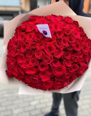 Купить 101 розу в Калининграде с доставкой за 1 час
