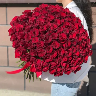 101 роза в шляпной коробке ✰ цена 101 розы в Киеве | Блог Чайная роза