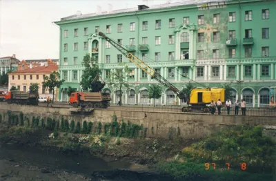 Аренда фотозоны в стиле 90-х и 80-х годов на вечеринку в Москве