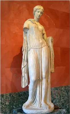 Афродита - богиня красоты и любви. | Античная скульптура, Артемида богиня,  Эрмитаж
