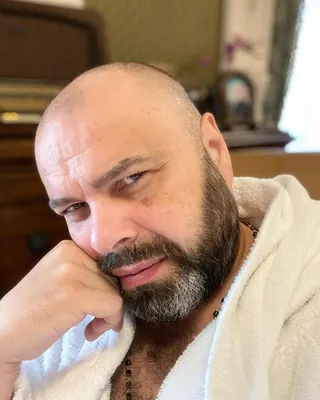 Актёр Николай Добрынин с семьей 💕 Нравится семья? . | Instagram
