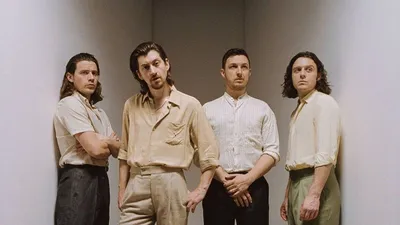 Arctic Monkeys выпустили первый за 4 года альбом «The Car»