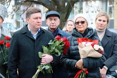 Актер Василий Лановой родился 90 лет назад - Газета.Ru