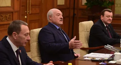 Владимир Путин и Александр Лукашенко обсудили постройку железной дороги и  создание самолета - AEX.RU