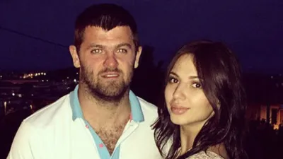 Хоккеист Александр Радулов женился на гимнастке Дарье Дмитриевой