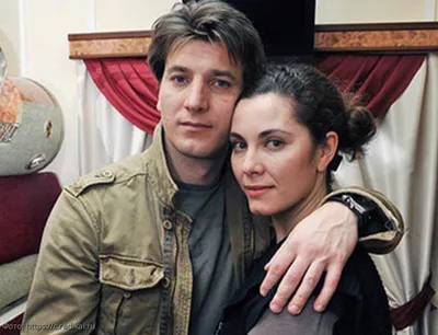Три любви Александра Устюгова: почему 10 лет брака не сделали актёра  счастливым