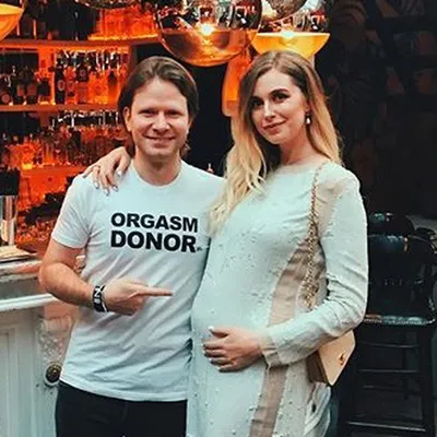 Экс-участница «Фабрики звезд» Александра Гуркова — о своей третьей  беременности: «Я не знаю, что будет» | WMJ.ru