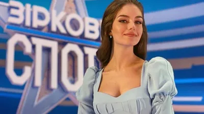 22-летнюю жену Дмитрия Комарова заподозрили в беременности: \"Мисс Украина\"  появилась на мероприятии в просторной одежде (фото)