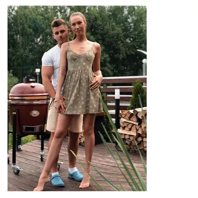 Были только любезности»: Александра Сивкова рассказала об отношениях с  Алексой, к которой ушел ее бойфренд | WOMAN