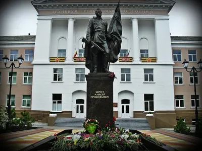 Памятник Алексею Бересту / PhotoXPress