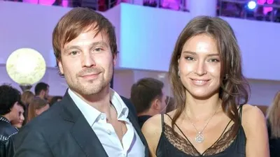 Алексей Чадов впервые показал свадебные снимки с женой Лейсан Галимовой -  Первый женский — новости шоу-бизнеса, культура, Life Style
