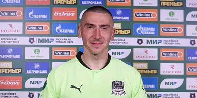 Агент Ионова заявил, что футболист продолжит карьеру после ухода из  «Ростова»