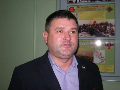 Телеведущий Алексей Куличков сам попал на место пассажира в такси и ответил  на вопросы