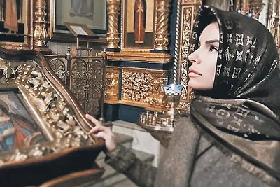Вероотступники и неофиты: зачем российские звезды меняют религию |  18.10.2019 | Тюмень - БезФормата