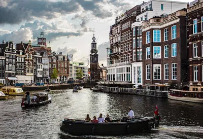 Районы и достопримечательности Амстердама: церкви, каналы, дома