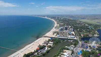 Улицы Анапы скрылись под водой и грязью. Виновата стихия? Фоторепортаж | ИА  Красная Весна