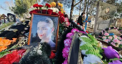 На Кубани похоронили убитую доцентом аспирантку Анастасию Ещенко - Газета.Ru