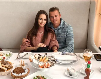 Тарасов и Костенко устроили роскошный праздник в честь будущей дочери ::  Новости :: ТВ Центр