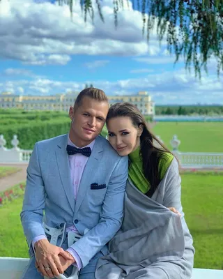 Дмитрий Тарасов и Анастасия Костенко впервые вышли в свет!