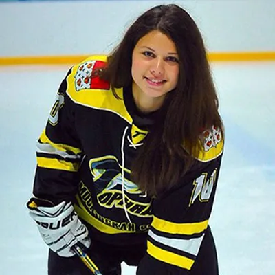 Фото: названа самая красивая хоккеистка России