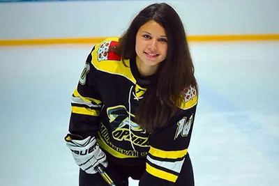 Выбрана самая красивая хоккеистка России - KP.RU