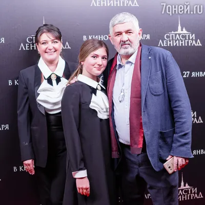 Анастасия Мельникова появилась на кинопремьере после борьбы с тяжелым  недугом - Первый женский — новости шоу-бизнеса, культура, Life Style