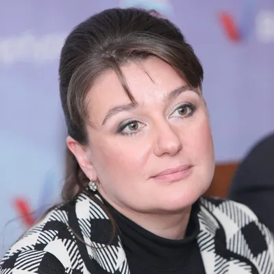 Актриса Анастасия Мельникова заразилась коронавирусом