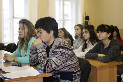 Ректор Академии благословил троих студентов и их избранниц на брак |  Московская духовная академия
