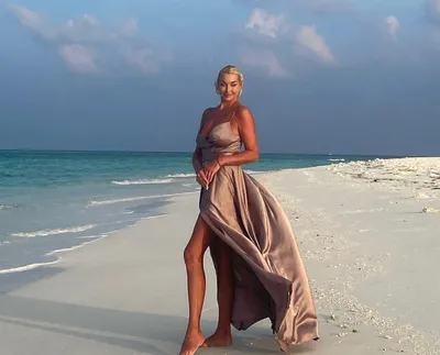 Райская жизнь: Анастасия Волочкова не собирается покидать Мальдивы - Вокруг  ТВ.