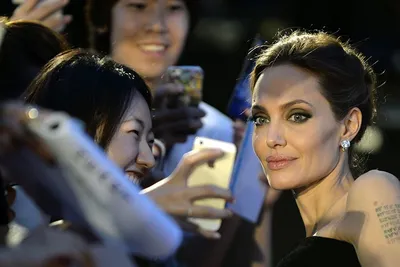 Анджелина Джоли требует убрать судью, принявшего решение в пользу Бреда  Питта - Главред