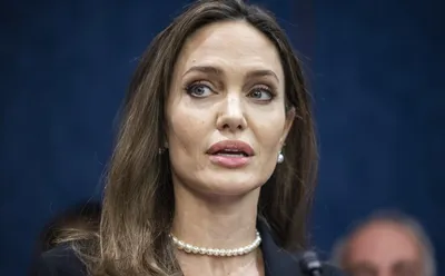 Анджелина Джоли на картинке: красота, которая оставляет след в истории