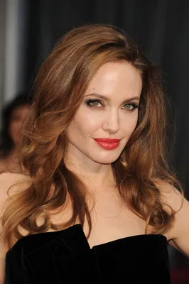 Новая фотография Анджелины Джоли, которая заставит вас влюбиться в ее красоту еще раз
