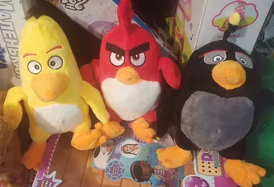 Обзор \"Angry Birds\", некогда самой популярной игры на смартфоны. Разбор  \"злых птиц\"