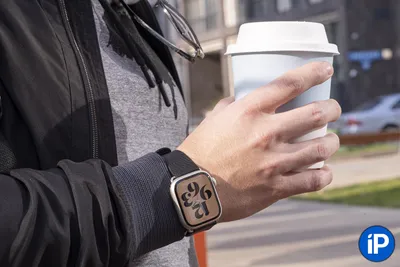 Apple Watch на руке: красивое изображение для печати