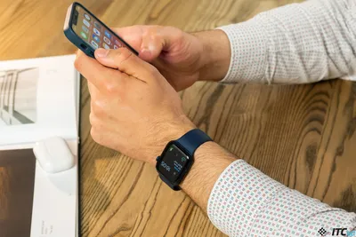 Красивое изображение руки с Apple Watch