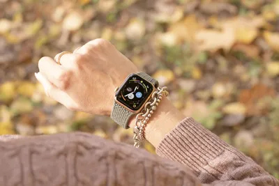 Apple Watch на руке: скачать фото в формате PNG