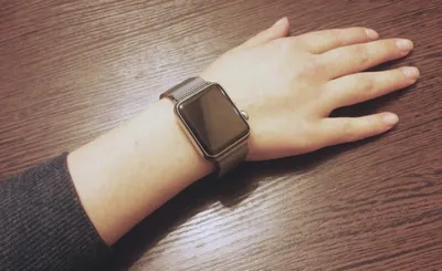 Apple Watch на руке: удобное управление музыкой