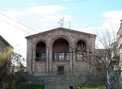 Армянский 2, Москва - дом Лазаревых
