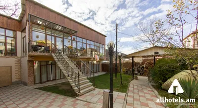 Проекты больших домов от 300 м² - Планы, 3D виды, фото в Армении