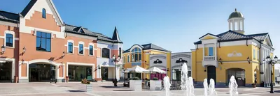 ТЦ «Outlet Village Белая Дача» в Москве: адрес, магазины одежды, часы  работы, как добраться, официальный сайт ТЦ, каталог товаров 2024