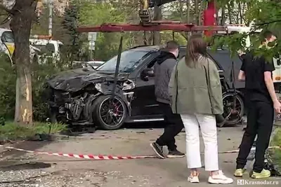 Лобовое столкновение Audi и Volkswagen. 19-летняя девушка выехала на  встречную