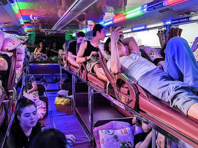 Спальные автобусы во Вьетнаме. Самый удобный транспорт или кошмар для  туриста? | Юрий Малых | путешественник | Дзен