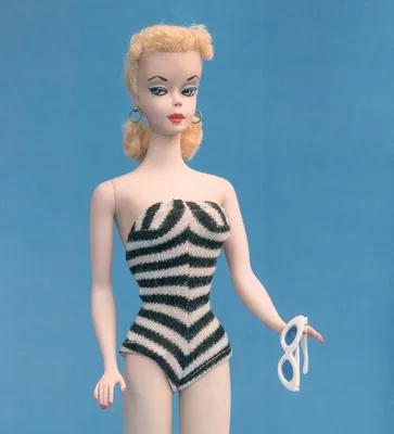 Барби с протезом и витилиго: как кукла отражает инклюзивность в обществе |  РБК Тренды