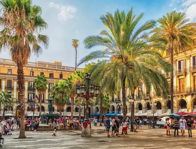 Обои барселона, barcelona, город, здания, улица, люди картинки на рабочий  стол, фото скачать бесплатно