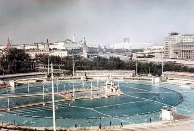Москва (бассейн) — Википедия