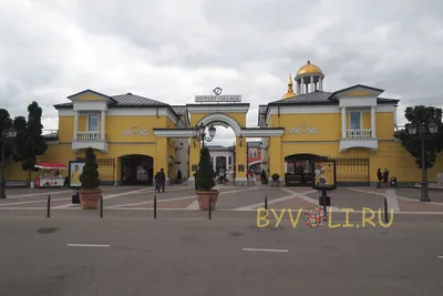 ТЦ Outlet Village Белая Дача (Аутлет Вилладж Белая Дача) (8с17) – аренда и  продажа торговых помещений в Торговом центре Outlet Village Белая Дача  (Аутлет Вилладж Белая Дача) (8с17), Московская область, Котельники,  Новорязанское