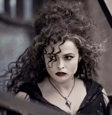 Bellatrix Lestrange | Беллатриса лестрейндж, Беллатрикс, Гарри поттер