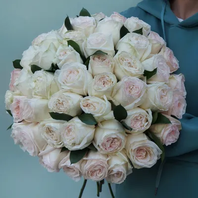 Белые розы Эквадор (от 11 шт) доставка в Улан-Удэ | «Цветочный BAZAAR»