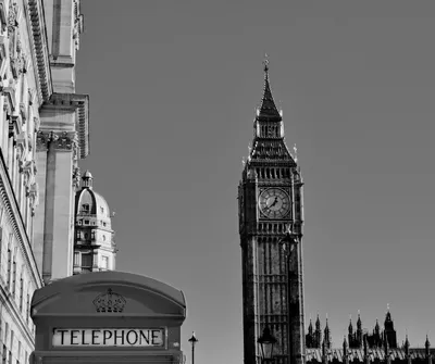 Биг Бен, Здания Парламента И Вестминстерского Моста В Ночное Время, Лондон,  Великобритания Фотография, картинки, изображения и сток-фотография без  роялти. Image 23956126