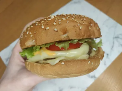 Теперь готовлю Биг Тейсти дома🍔Нашла секретный соус, как в Макдоналдс  (показываю Вам рецепт) | ВКУСНО.RU | Дзен